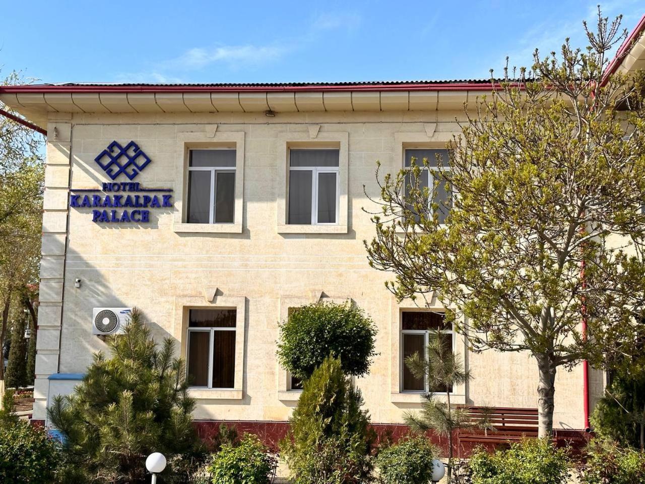 Karakalpak Palace Hotel Νούκους Εξωτερικό φωτογραφία