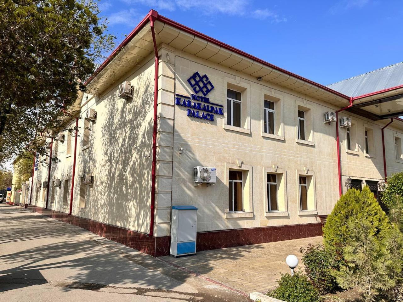 Karakalpak Palace Hotel Νούκους Εξωτερικό φωτογραφία