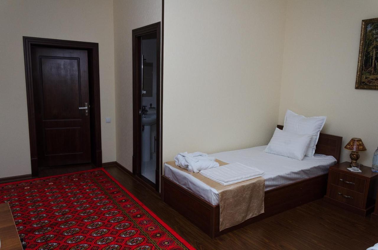 Karakalpak Palace Hotel Νούκους Εξωτερικό φωτογραφία